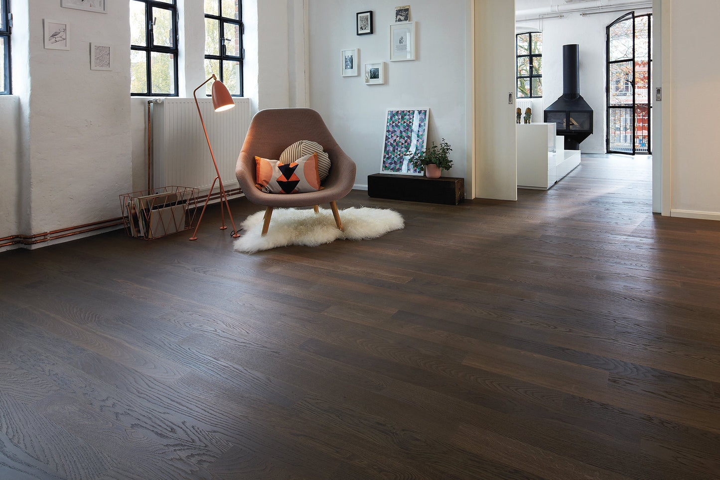 Bauwerk Trendpark 1450 angeräuchert 15* – Eiche-Landhausdiele im modernen Look