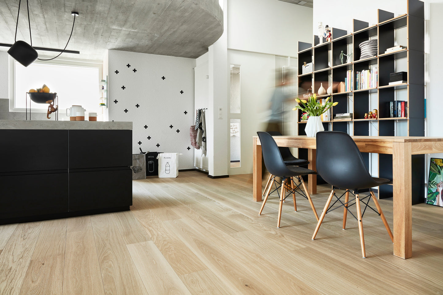 Bauwerk Villapark Natur 46* – formschöne Eiche-Landhausdiele