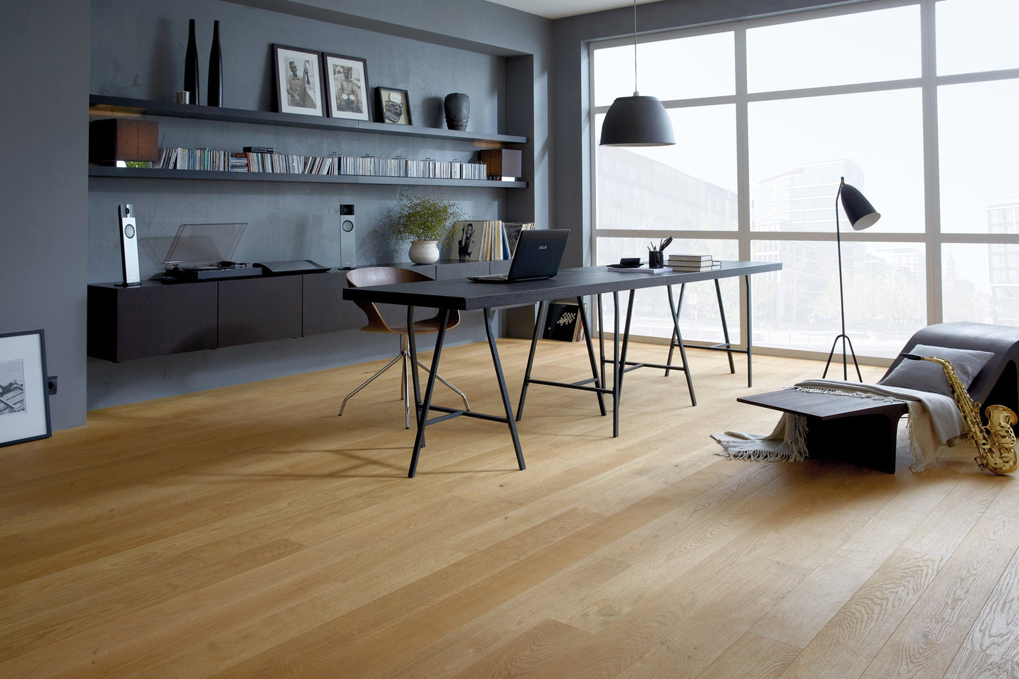 Bauwerk Studiopark – schlanke Eiche-Landhausdiele