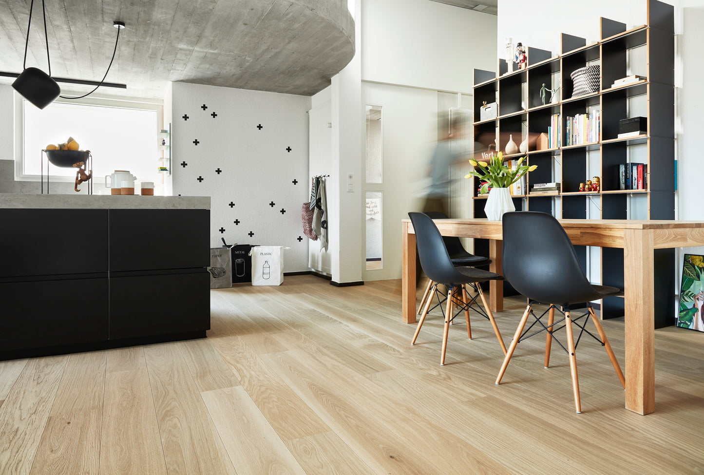 Bauwerk Studiopark Farina 46° – schlanke Eiche-Landhausdiele